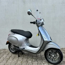 BTW-voertuig Vespa Elettrica Grey/Black DXF-40-F