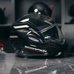 Scorpion Exo-Tech Evo Conquer Black-Chameleon