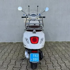 SOLD Vespa Primavera Bianco Innocente FKD-88-F