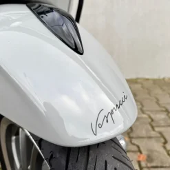 SOLD Vespa Primavera Custom Chalk Grey/Krijt Grijs FFD-52-F