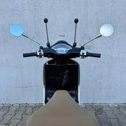 SOLD Vespa Primavera Glans zwart FJB-19-P
