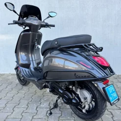 SOLD Vespa Sprint Custom Agaat Grijs DPB-79-R