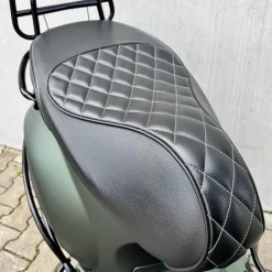 SOLD Vespa Sprint Mat Groen FGT-99-X