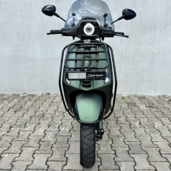 SOLD Vespa Sprint Mat Groen FGT-99-X