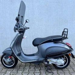 SOLD Vespa Sprint Sport Mat Grijs DGF-33-P