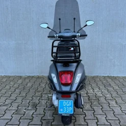 SOLD Vespa Sprint Sport Mat Grijs DGF-33-P