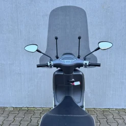 SOLD Vespa Sprint Sport Mat Grijs DGF-33-P