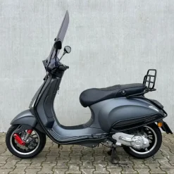 SOLD Vespa Sprint Sport Mat Grijs DJD-53-S