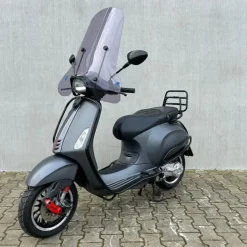 SOLD Vespa Sprint Sport Mat Grijs DJD-53-S