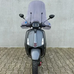 SOLD Vespa Sprint Sport Mat Grijs DJD-53-S