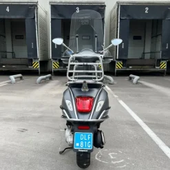 SOLD Vespa Sprint Sport Mat Grijs DLF-81-G