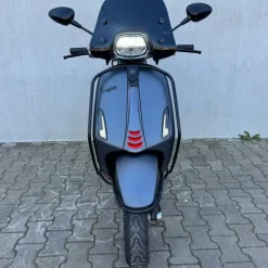 SOLD Vespa Sprint Sport Mat Grijs FFG-62-L