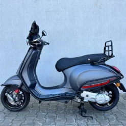 SOLD Vespa Sprint Sport Mat Grijs FFG-62-L