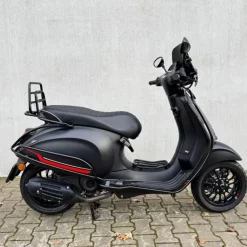 SOLD Vespa Sprint Sport Mat Zwart FHG-64-V