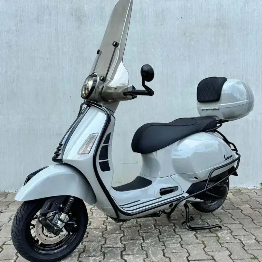 Vespa GTS310 Custom Chalk Grey 2026