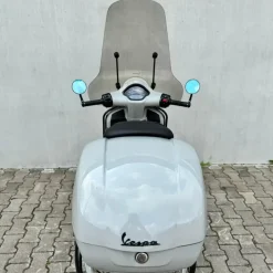 Vespa GTS310 Custom Chalk Grey 2026