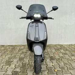 Vespa Sprint Agaath Grijs 2026 SUPERDEAL