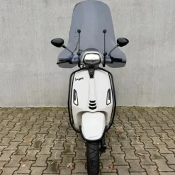 Vespa Sprint Glans Wit FJP-51-F