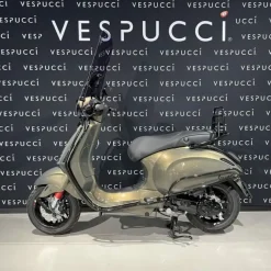 Vespa Sprint – Gold champagne