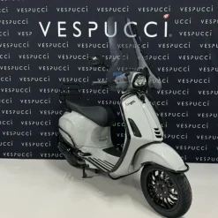 Vespa Sprint – Krijt Grijs