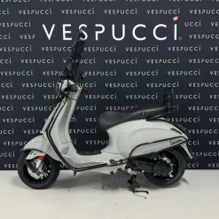 Vespa Sprint – Krijt Grijs