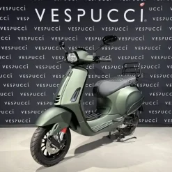 Vespa Sprint – Opaco Candy Green