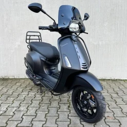 Vespa Sprint Sport Mat Zwart FTP-85-T