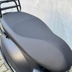Vespa Sprint Sport Mat Zwart FTP-85-T